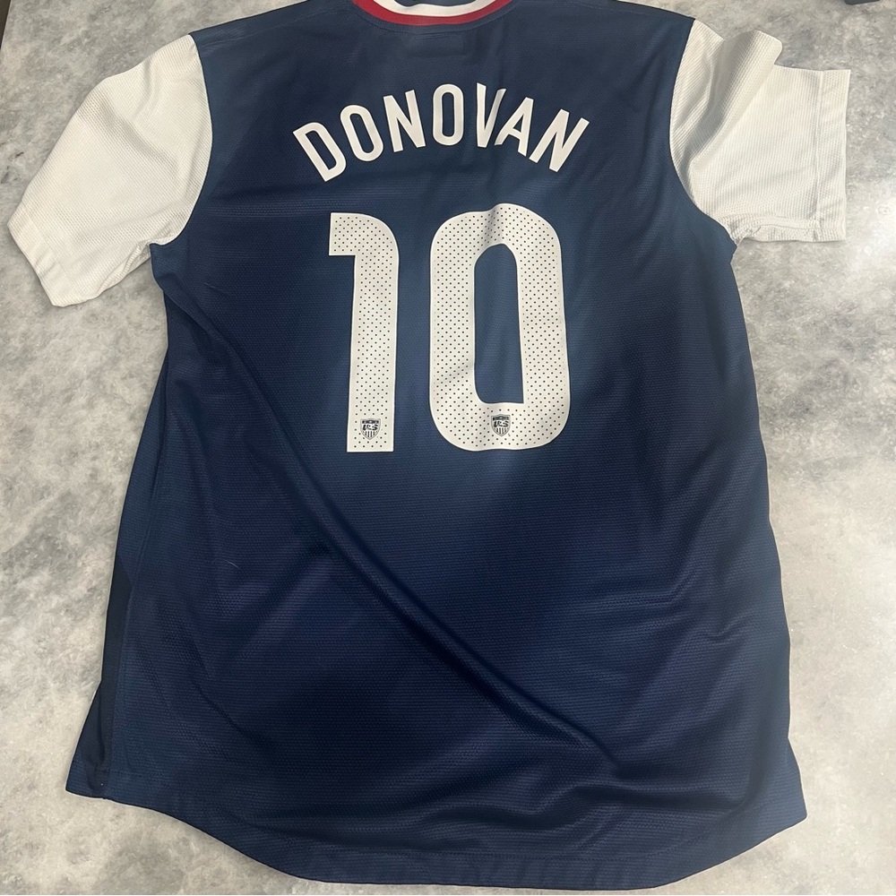 Nike Men’s Authentic USA soccer team jersey Landon Donovan